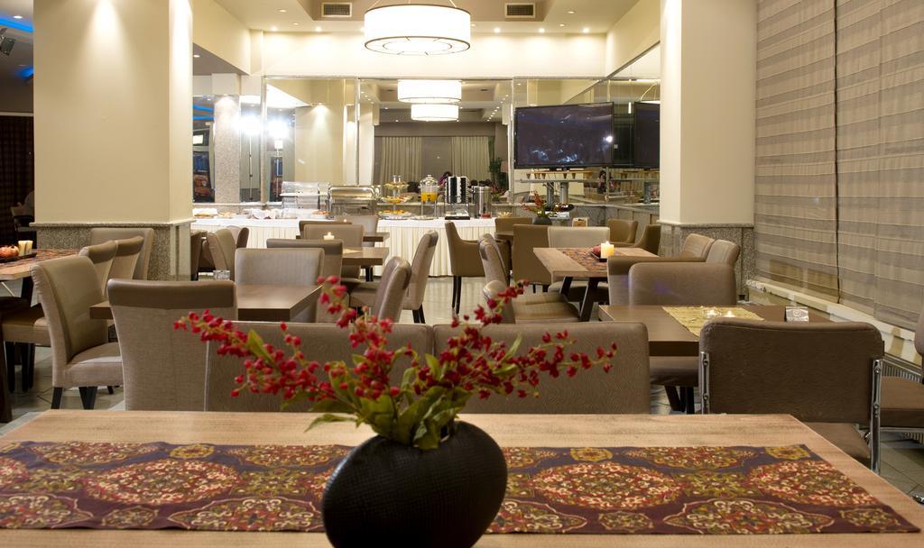 Aliakmon Hotel Kozani Extérieur photo