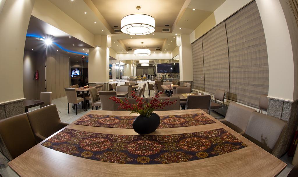 Aliakmon Hotel Kozani Extérieur photo