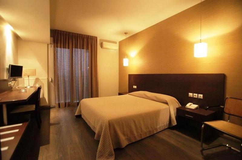 Aliakmon Hotel Kozani Chambre photo
