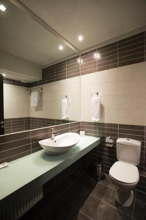 Aliakmon Hotel Kozani Chambre photo